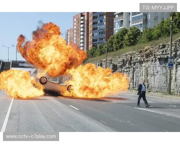 霍洛威奥利维拉BMF之战热度飙升或引爆年度最强票房大战