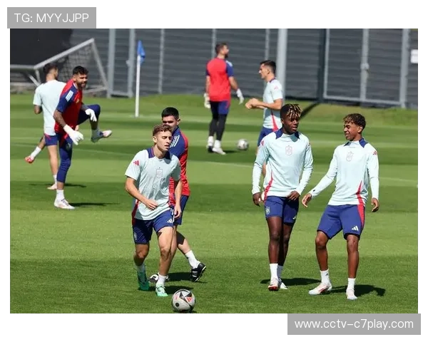 西甲中游球队战术同质化，边路传中成主流